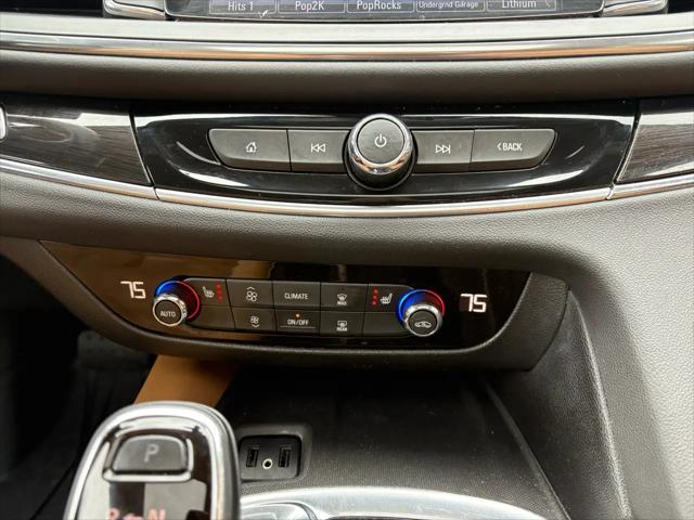 2018 Buick Enclave Essence