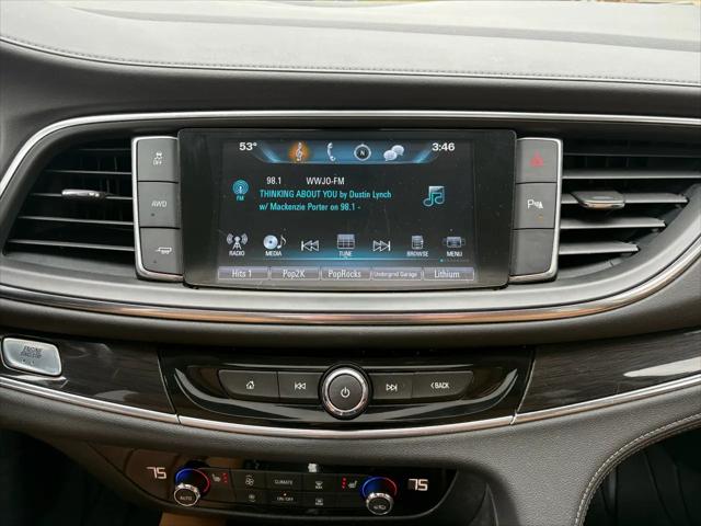 2018 Buick Enclave Essence