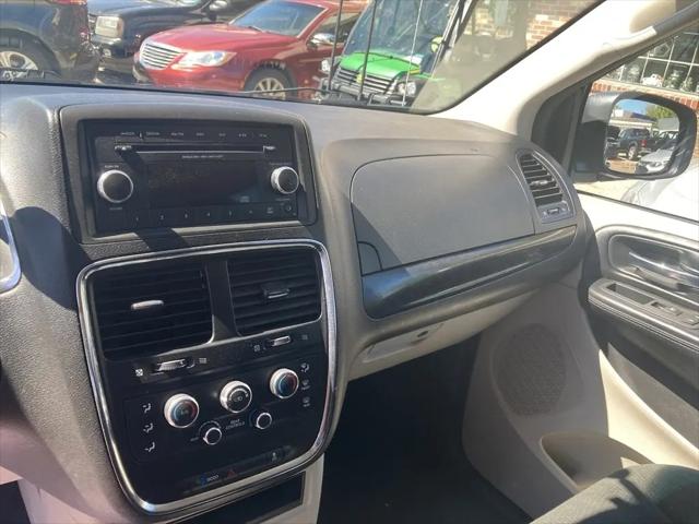2015 Dodge Grand Caravan SE