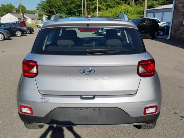 2025 Hyundai Venue SEL
