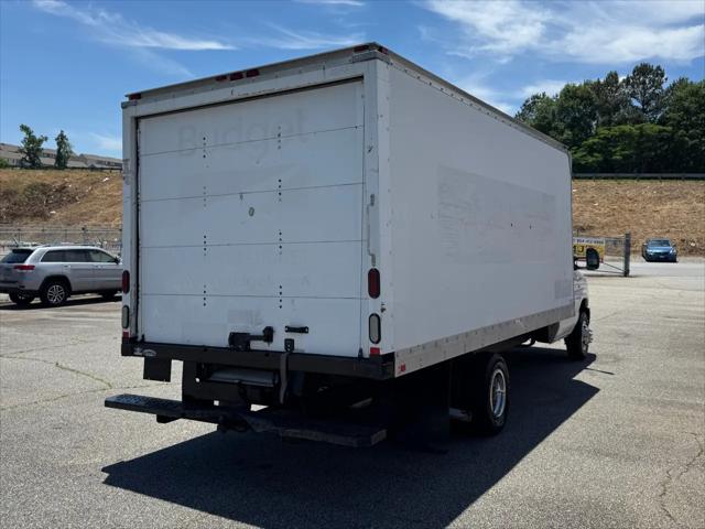2014 Ford E-350 Cutaway E-350 Super Duty DRW Cutaway