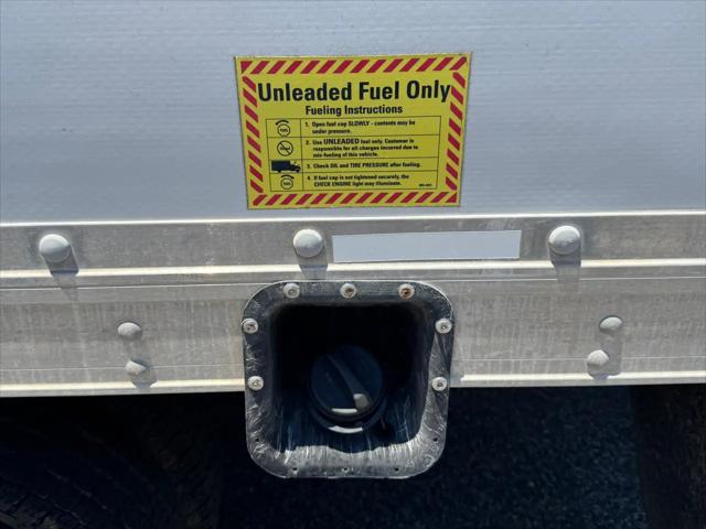 2014 Ford E-350 Cutaway E-350 Super Duty DRW Cutaway