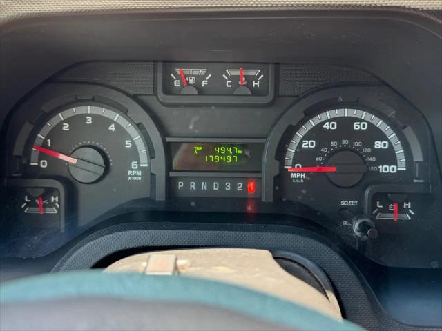 2014 Ford E-350 Cutaway E-350 Super Duty DRW Cutaway