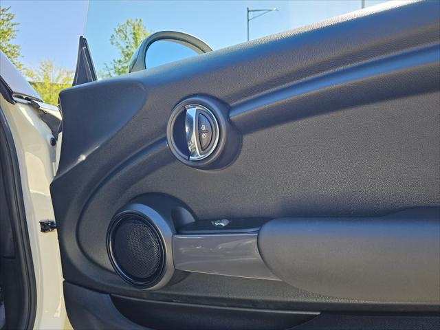 2016 MINI Convertible Cooper