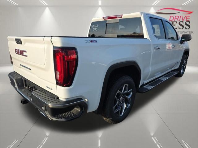 2026 GMC Sierra 1500 Crew Cab, Short Bed, SLT, 4WD