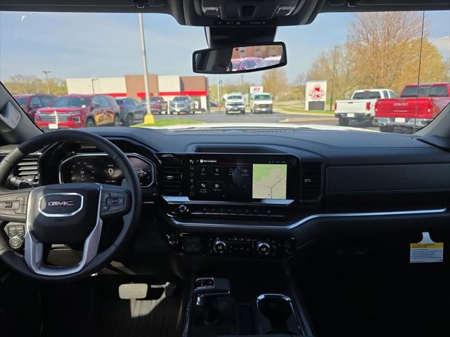 2026 GMC Sierra 1500 Crew Cab, Short Bed, SLT, 4WD