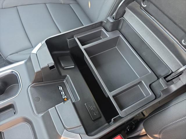 2026 GMC Sierra 1500 Crew Cab, Short Bed, SLT, 4WD