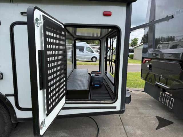 2025 Mercedes-Benz Sprinter 3500XD Chassis Standard Roof 4-Cyl Diesel HO