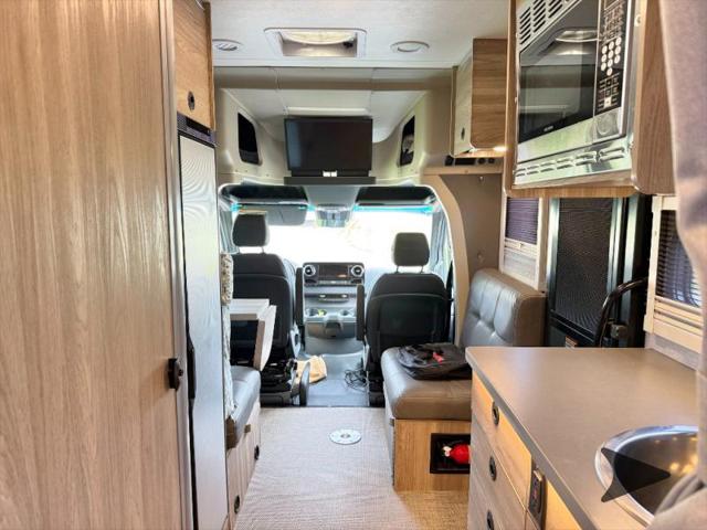 2025 Mercedes-Benz Sprinter 3500XD Chassis Standard Roof 4-Cyl Diesel HO