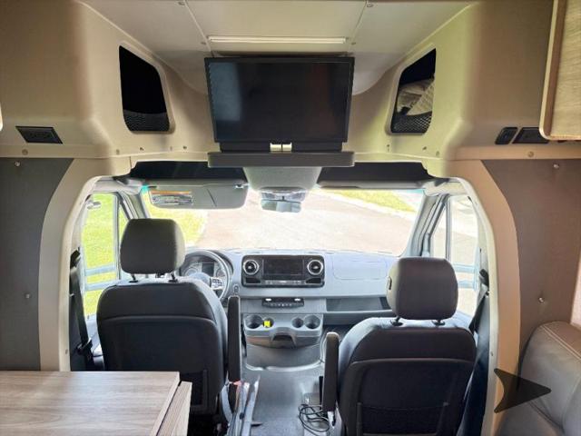 2025 Mercedes-Benz Sprinter 3500XD Chassis Standard Roof 4-Cyl Diesel HO