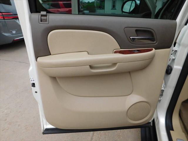 2014 Chevrolet Suburban LTZ