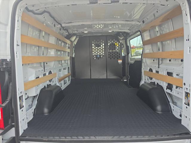 2025 Ford Transit 250 3dr SWB Low Roof Cargo Van