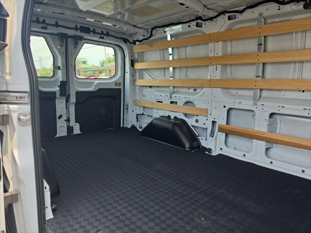 2025 Ford Transit 250 3dr SWB Low Roof Cargo Van