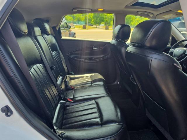 2017 INFINITI QX50 Base 4dr Crossover