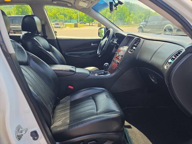 2017 INFINITI QX50 Base 4dr Crossover
