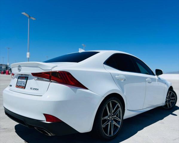 2017 Lexus IS 200t Base 4dr Sedan
