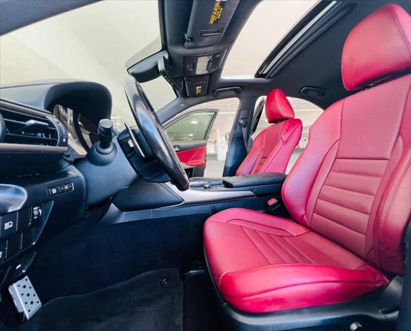 2017 Lexus IS 200t Base 4dr Sedan