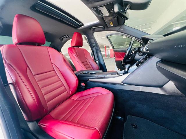 2017 Lexus IS 200t Base 4dr Sedan