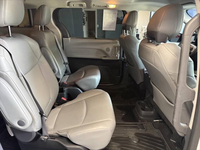 2023 Toyota Sienna XLE