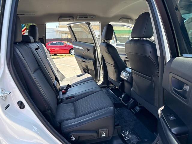 2014 Toyota Highlander LE V6