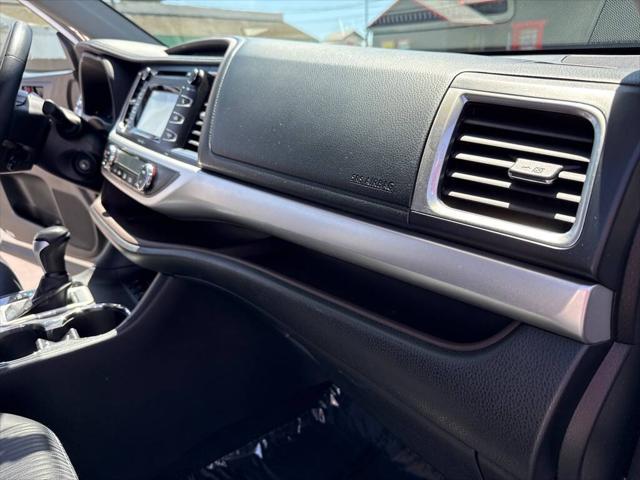 2014 Toyota Highlander LE V6