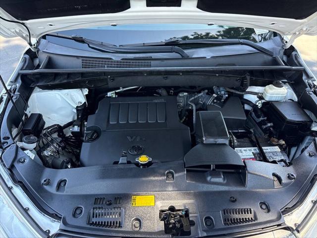 2014 Toyota Highlander LE V6