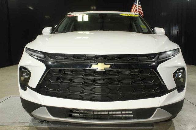 2025 Chevrolet Blazer AWD 2LT