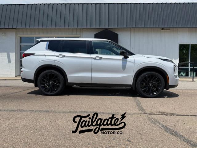 2023 Mitsubishi Outlander SE Sport Utility 4D for sale in Fremont, NE