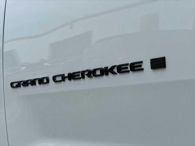 2026 Jeep Grand Cherokee Altitude 4x2