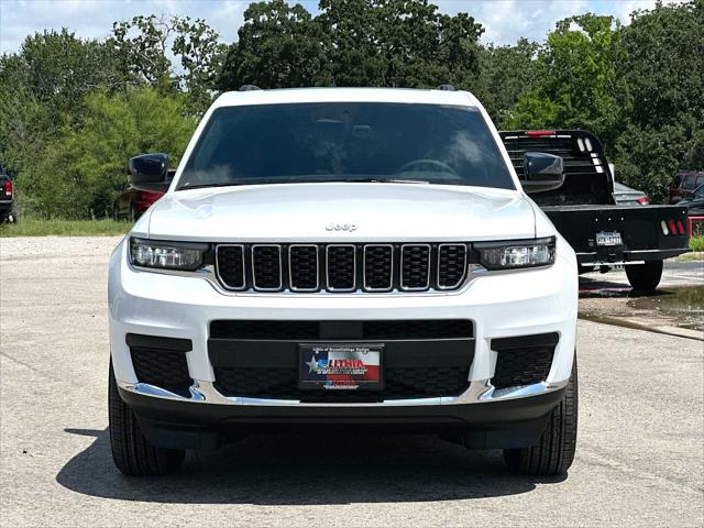 2026 Jeep Grand Cherokee L Altitude 4x2