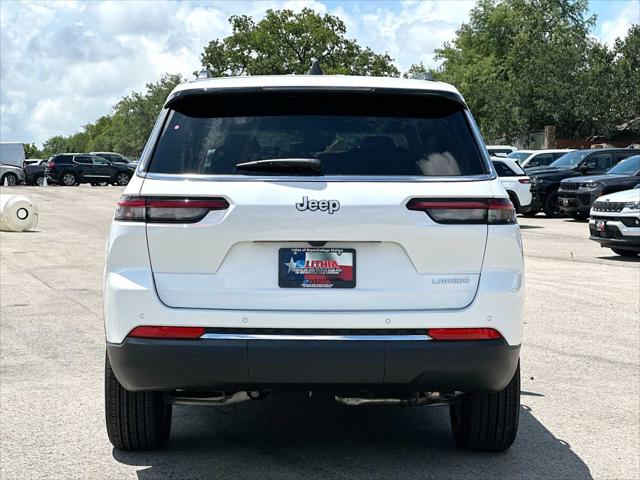 2026 Jeep Grand Cherokee L Altitude 4x2