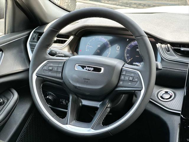 2026 Jeep Grand Cherokee L Altitude 4x2