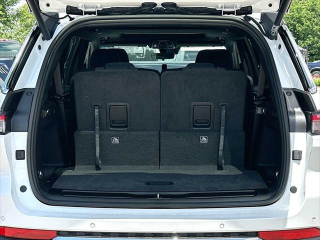 2026 Jeep Grand Cherokee L Altitude 4x2