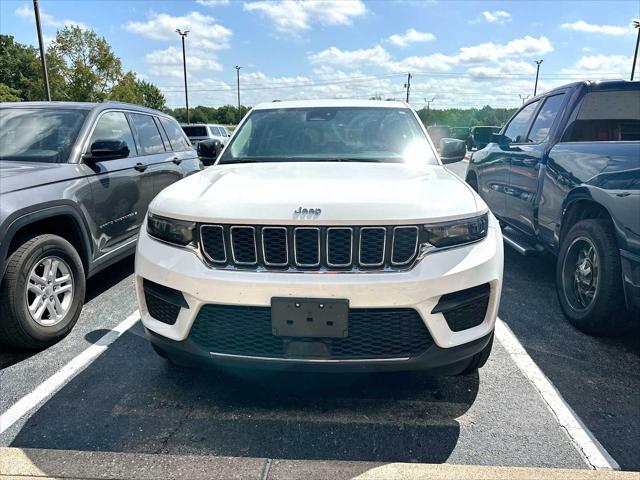 2024 Jeep Grand Cherokee Laredo 4x4