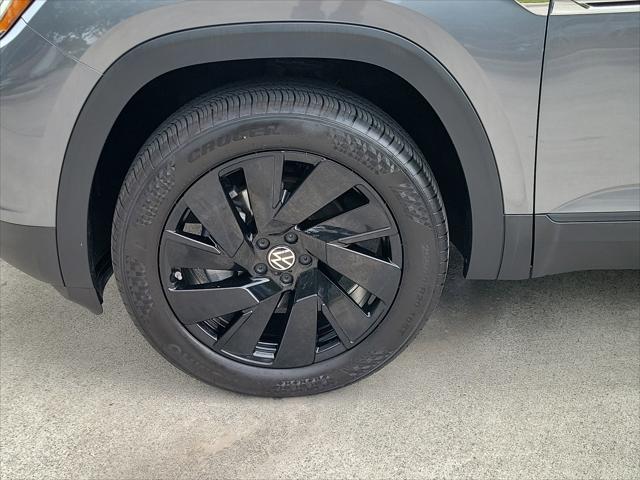 2025 Volkswagen Atlas Cross Sport 2.0T SE w/Technology