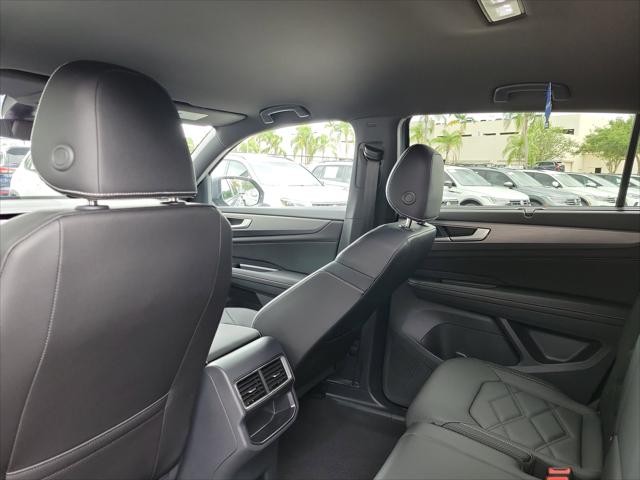 2025 Volkswagen Atlas Cross Sport 2.0T SE w/Technology