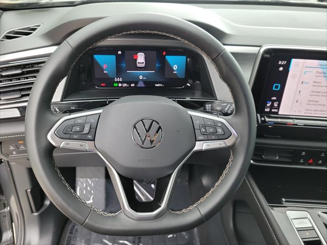 2025 Volkswagen Atlas Cross Sport 2.0T SE w/Technology