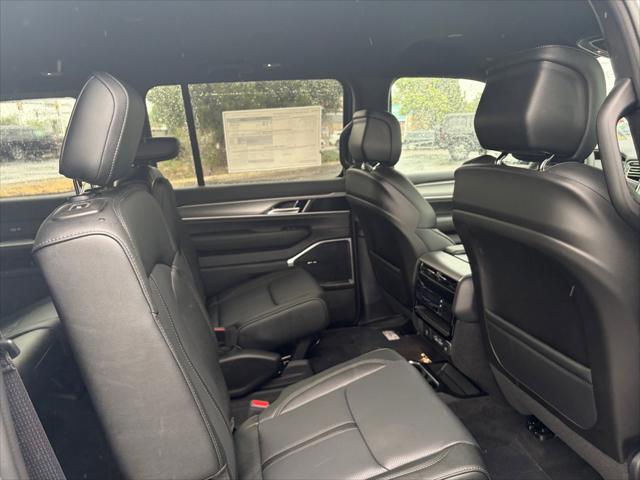 2026 Jeep Grand Wagoneer Limited Altitude 4x4