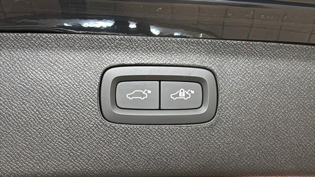 2026 Volvo XC90 Core, B5 AWD Gas (mild hybrid), Gasoline, Bright, 7 Seats