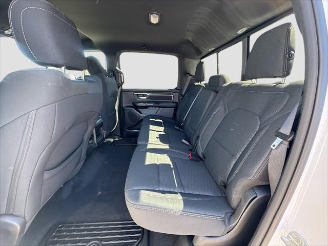2026 Ram 1500 Big Horn Crew Cab 4x4 64 Box