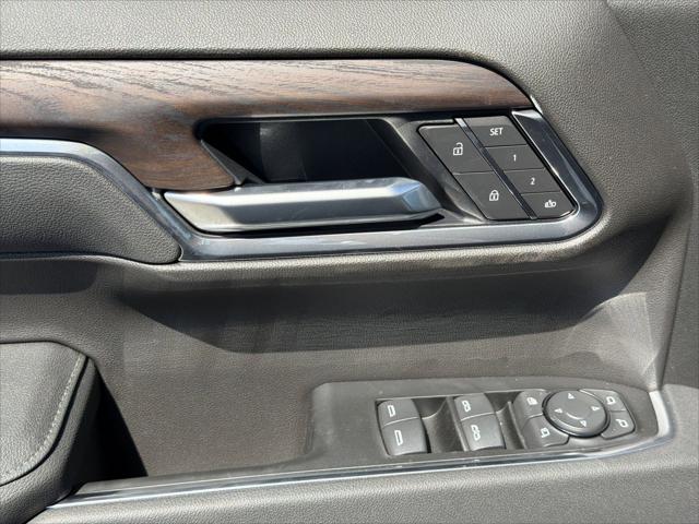 2026 GMC Sierra 1500 Crew Cab, Short Bed, SLT, 4WD