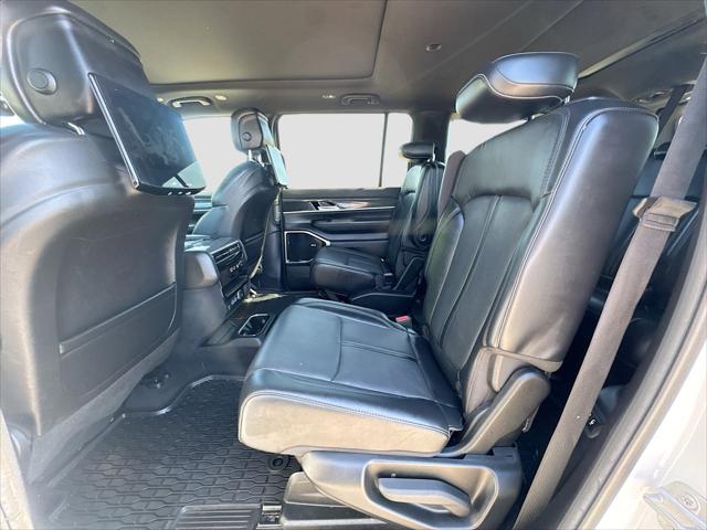 2022 Jeep Wagoneer Series III 4x4