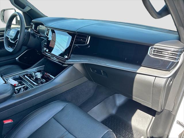 2022 Jeep Wagoneer Series III 4x4