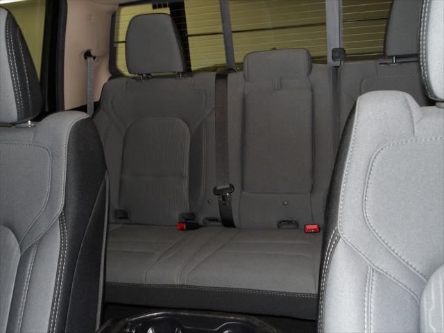 2020 Ram 1500 Big Horn Crew Cab 4x4 5'7" Box