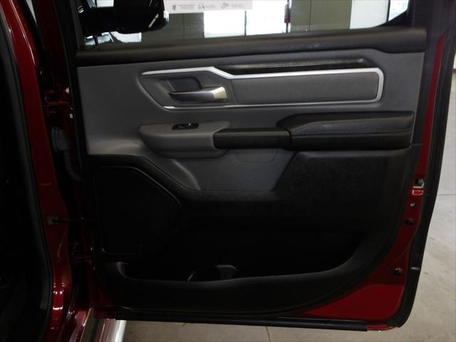 2020 Ram 1500 Big Horn Crew Cab 4x4 5'7" Box