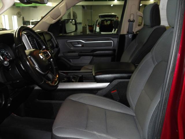 2020 Ram 1500 Big Horn Crew Cab 4x4 5'7" Box