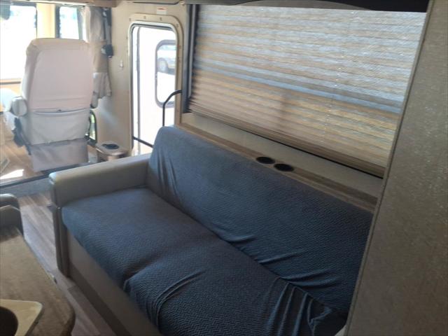 2018 Ford F-53 Base