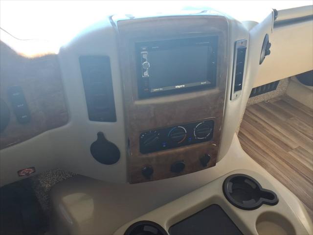 2018 Ford F-53 Base