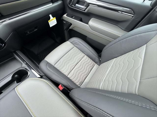 2026 Chevrolet Silverado 2500HD Crew Cab, Standard Bed, XR2, 4WD
