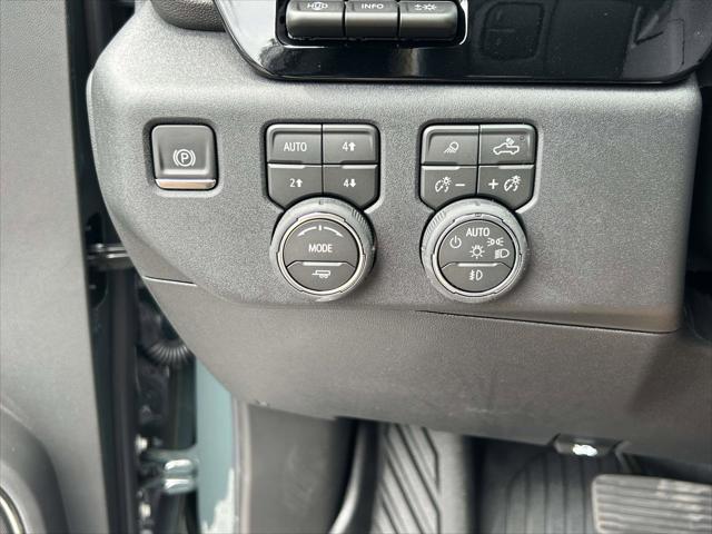2026 Chevrolet Silverado 2500HD Crew Cab, Standard Bed, XR2, 4WD